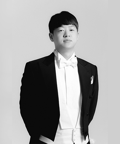 Changsub Lee