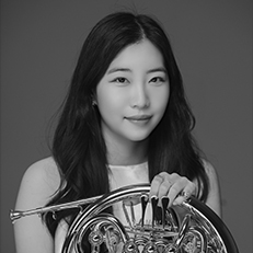 박진아